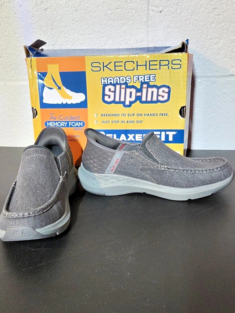 Skechers GOwalk Arch Fit Slip-Ins Arch Fit Sneakers Gray US 9.5 NWT